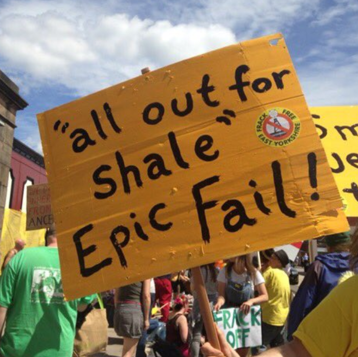 As UK announces fracking moratorium, research reveals how “chaotic” technique is
