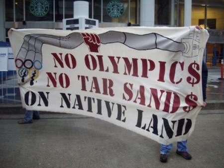 protest-tar-sand-banner