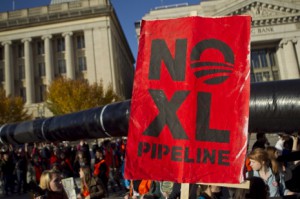Thousands Protest Keystone XL Pipeline