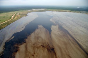 Tailings-pond-north-of-Syncrude