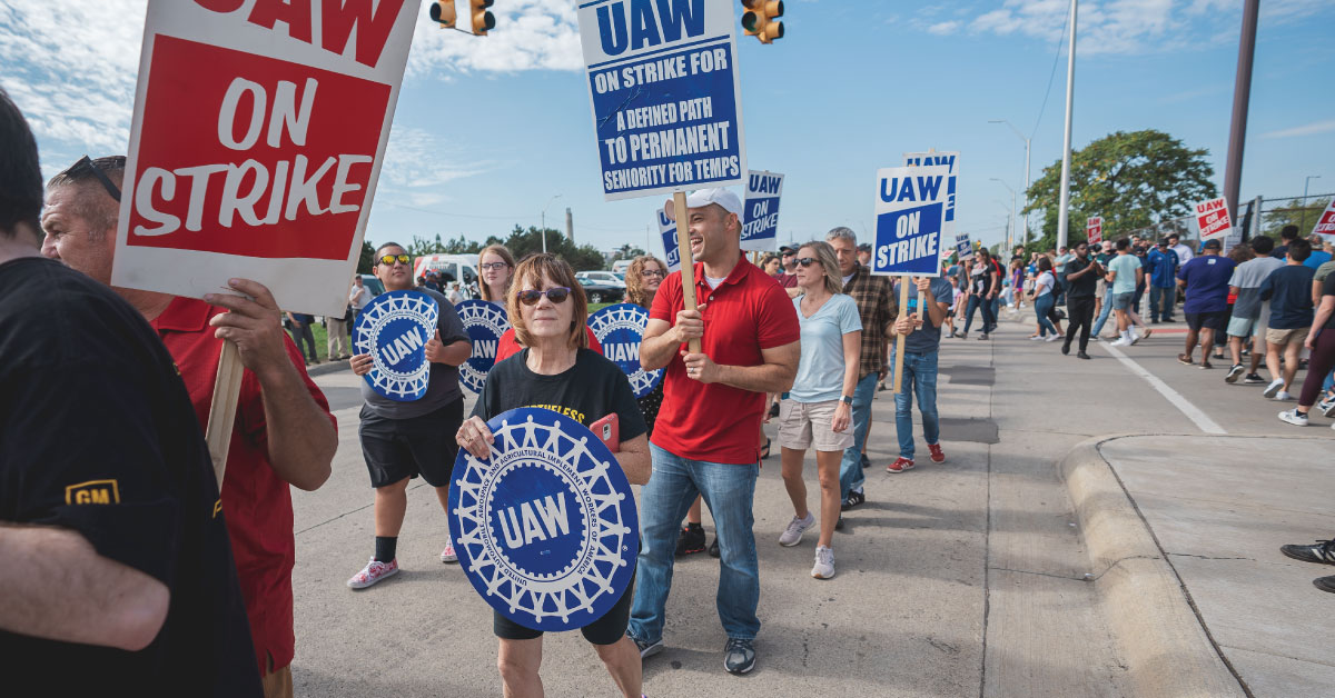 Solidarity with striking United Auto Workers
