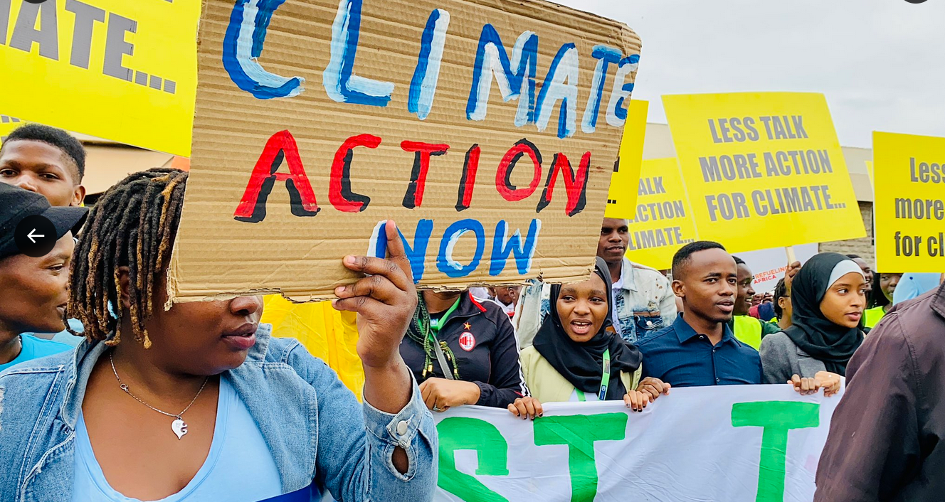 Civil society criticizes African Climate Summit for promoting false solutions, not fossil fuel phaseout